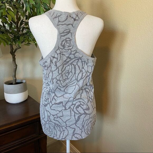 Fabletics Adventura Tank Shirt Top in Grey Heather Rose Velvet Medium - Picture 3 of 3